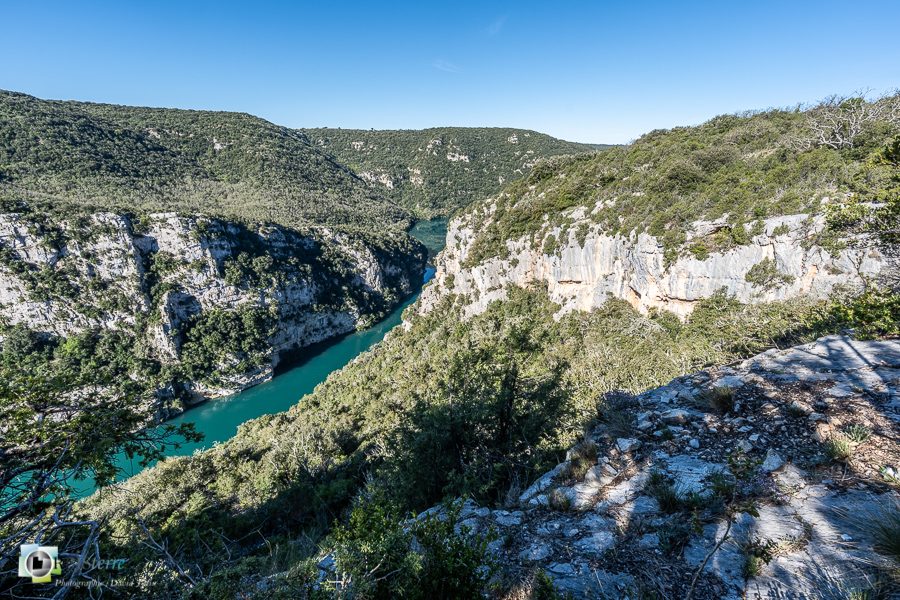 Alpes de Haute Provence, esparron, lac d'esparron, parc naturel régional du verdon, verdon_43°43'0.719