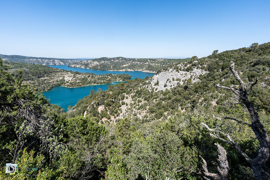 esparron, lac d'esparron, parc naturel régional du verdon__